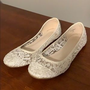 David’s Bridal Lace Crochet Ballet Flats